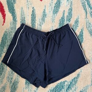 Lululemon Women’s Pace Rival Short Brief Liner 3” SZ 10 NAVY